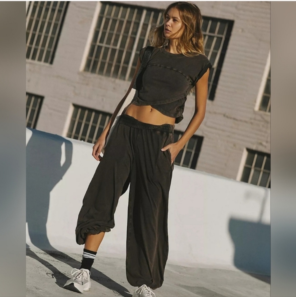 FP Movement Hot Shot Cross Over Set XS NWT